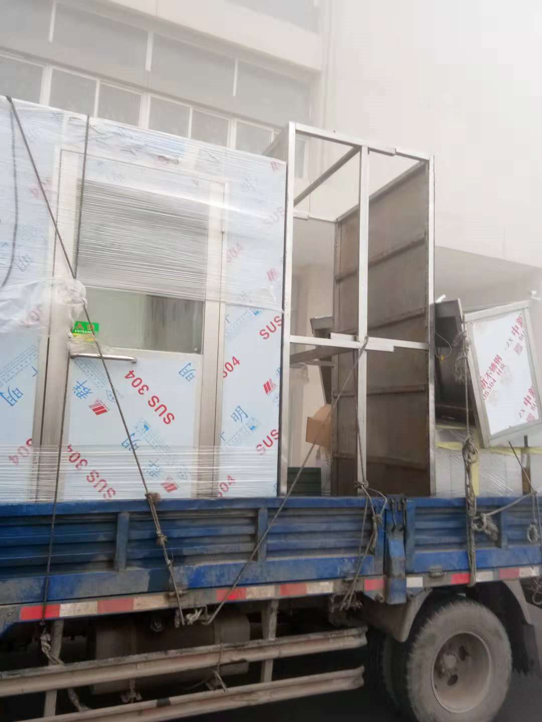 貴港風淋室價格：全自動風淋室的配置有哪些要求使風淋門達到最好狀態(tài)？